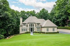 BEAUTIFULLY DESIGNED AND UPDATED ESTATE HOME