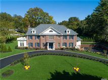 MAGNIFICENT NEW CONSTRUCTION IN GREAT NECK ESTATES
