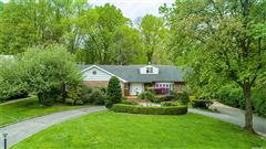 GREAT NECK ESTATES PROPERTY