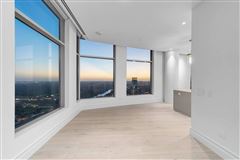 SKYLINE AERIE AT THE AUSTONIAN