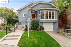 ULTRA CHARMING TRADITIONAL HOME