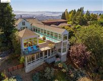 MAGNIFICENT HOME WITH EVER-CHANGING VIEWS