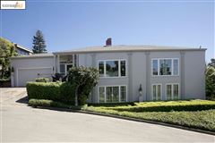 GLAMOROUS MID-CENTURY TRADITIONAL