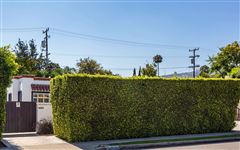 QUINTESSENTIAL CALIFORNIA SPANISH BUNGALOW