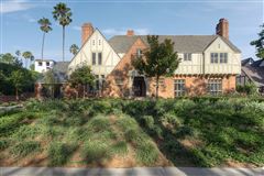 RESTORED CLASSIC ENGLISH TUDOR ESTATE
