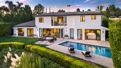 SLEEK CUSTOM MODERN GATED HOME