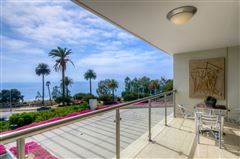 BREATHTAKING OCEAN VIEWS FROM EVERY ROOM