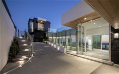 TOUCH THE SKY - EPIC VIEW MODERN COMPOUND