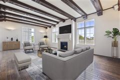 ELEGANT SOUTH EAST CORNER APARTMENT IN THE LEGENDARY 1920S FAUBOURG ST DENIS BLDG