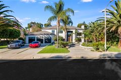 RARE TROPHY PROPERTY IN MOUNTAIN VIEW ESTATES