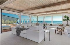 TRUE ICONIC MID-CENTURY LAND-SIDE AND OCEAN-SIDE COMPOUND