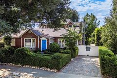 CHARMING HOUSE LOCATED IN THE DESIRABLE LINDA VISTA AREA