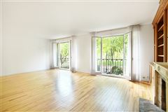 THIS BRIGHT AND SPACIOUS APARTMENT ENJOYS LOVELY VIEWS