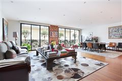 SAINT JAMES NEIGHBOURHOOD APARTMENT