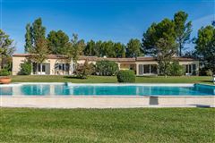 DELIGHTFUL PROPERTY IN DESIRABLE LOCATION