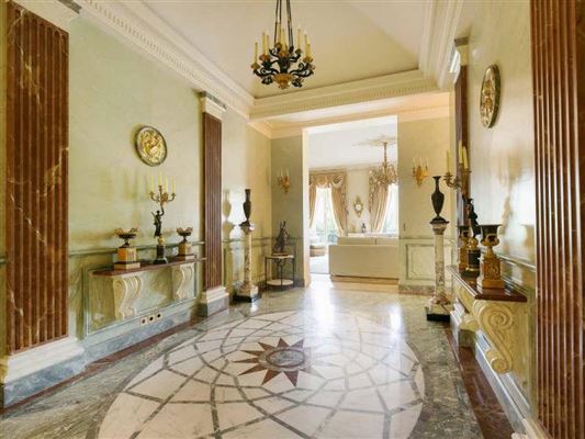 LUXURIOUSLY RENOVATED PARIS APARTMENT | France Luxury Homes | Mansions For Sale | Luxury Portfolio