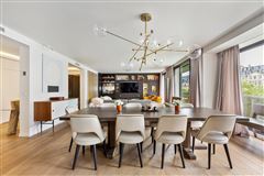 COMPLETELY RENOVATED HIGH FLOOR APARTMENT