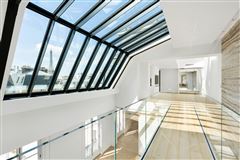 COMPLETELY RENOVATED PENTHOUSE