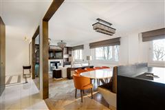 MAGNIFICENT RENOVATED APARTMENT