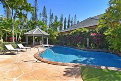 ELEGANT REMODELED PROPERTY WITHIN THE KAPALUA RESORT