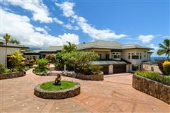 LARGE LUXURY HOME IN EXCLUSIVE ANINI VISTA