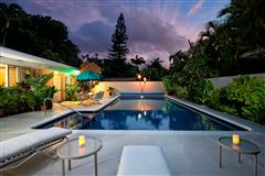 AN EXCEPTIONAL PRICE FOR MULTI-GENERATIONAL HOME