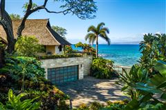 HALE MAKANA OLA - AN OCEANSIDE OASIS