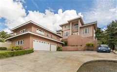 OCEAN VIEW LUXURY HOME IN HONOLULU GATED COMMUNITY