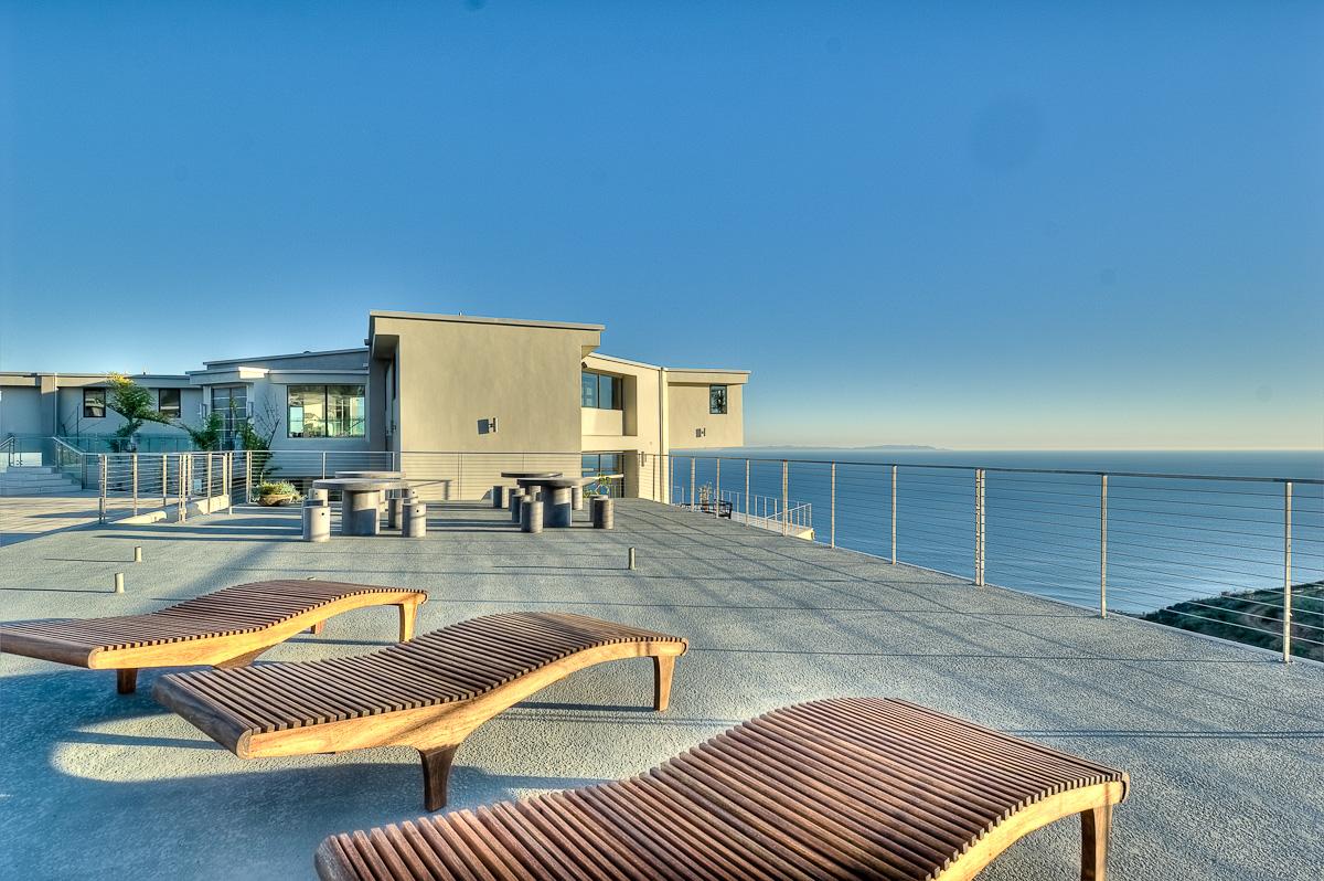 LUXURY MALIBU HOME WITH OCEAN VIEW | California Luxury Homes | Mansions ...