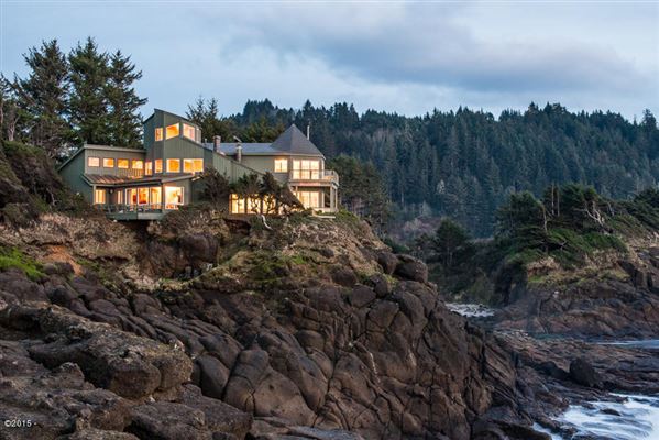 Oregon Coastal Towns Real Estate