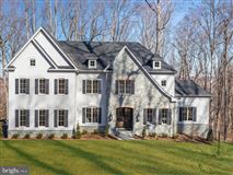 PERFECT BLEND OF MODERN AND TRADITIONAL