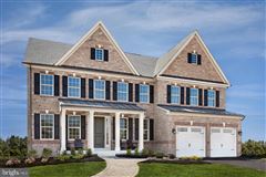 BEAUTIFUL FAMILY HOME IN BRAND NEW CEDAR CREEK