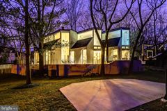 SLEEK UPGRADED CONTEMPORARY