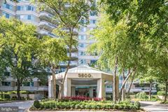 EXQUISITELY RENOVATED CONDO WITH SENSATIONAL VIEWS