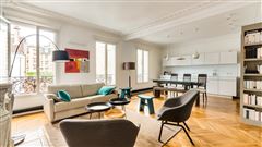 A SUPERB APARTMENT IN PERFECT CONDITION