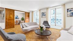 CHARMING APARTMENT IN AN EXCEPTIONAL LOCATION