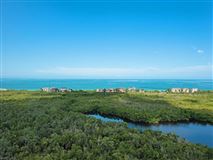 SPACIOUS PENTHOUSE IN MONTENERO