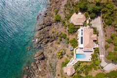 WATERFRONT HOME IN AZURE BAY