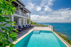 A CLASSIC GREAT CRUZ BAY VILLA