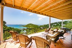 CHOCOLATE HOLE PROPERTY WITH COMMANDING VIEWS