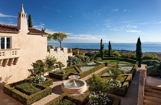 Weekly Dream Home Villa Di Serenita Luxuryportfolio Blog Luxury Portfolio