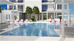 Luxury properties 大纪元独特的顶层公寓