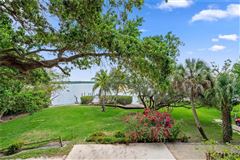 Luxury homes 体验这座美丽的海滩别墅的温暖和魅力