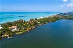 Mansions 体验这座美丽的海滩别墅的温暖和魅力