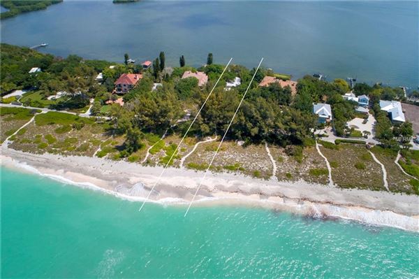 Luxury real estate 体验这座美丽的海滩别墅的温暖和魅力