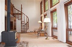 定制建造的当代风格湖屋 luxury real estate