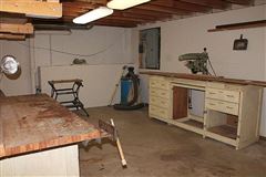 定制建造的当代风格湖屋 luxury homes