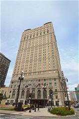 Mansions 住在底特律市中心的豪华公寓