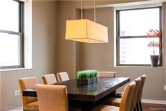 住在底特律市中心的豪华公寓 mansions