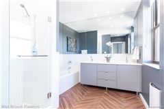 Luxury homes in 住在底特律市中心的豪华公寓